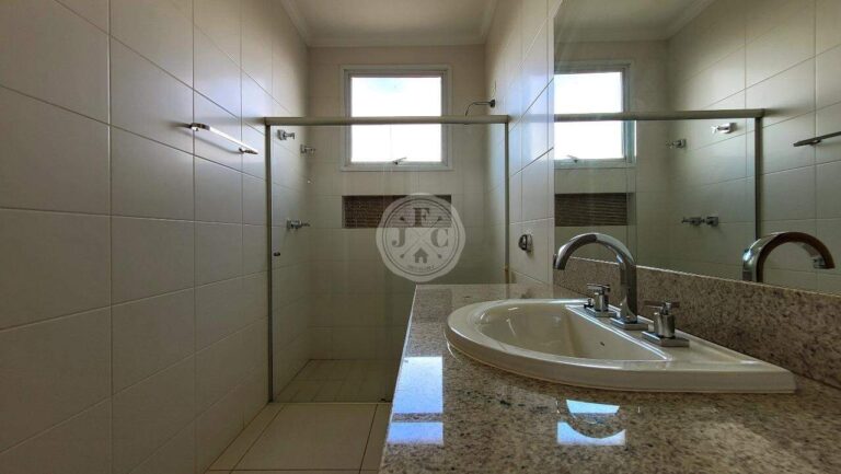 Casa em Condomínio à venda no Recreio das Acácias: