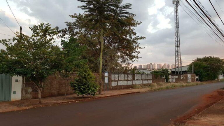 Terreno Comercial à venda no Ribeirânia: | Foto_migracao | 1