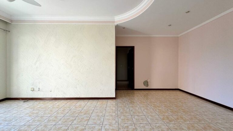 Apartamento à venda no Jardim Irajá: sala