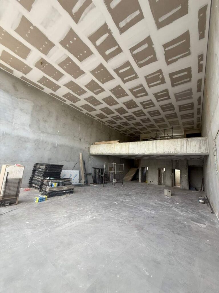 Prédio Comercial para aluguel no Jardim Botânico: