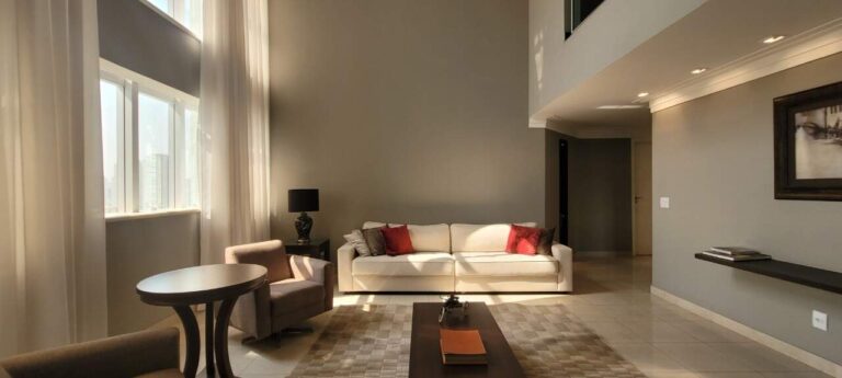 Apartamento Duplex à venda no Jardim Botânico: Sala de estar