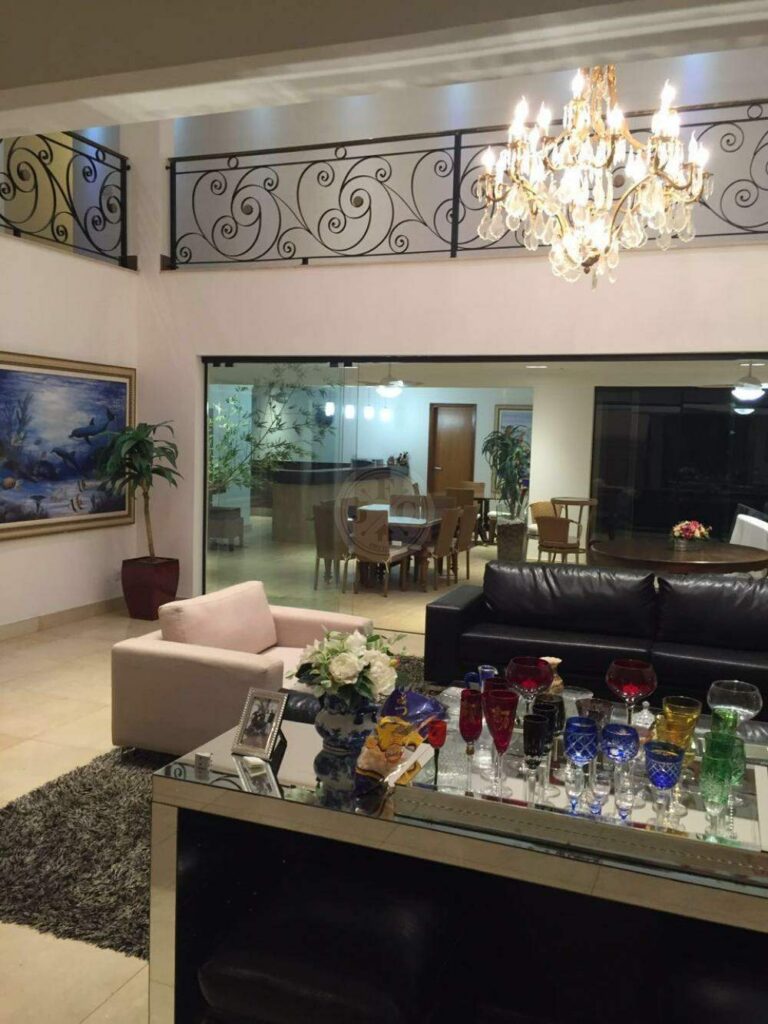 Casa em Condomínio para aluguel no Jardim Botânico: