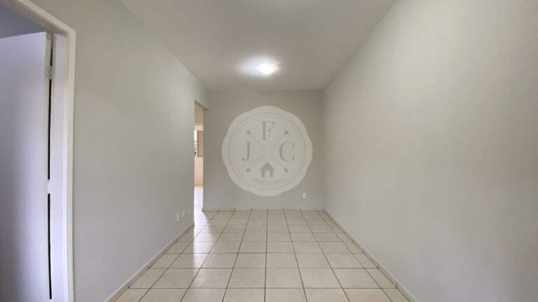 Casa em Condomínio para aluguel no Jardim dos Gerânios: