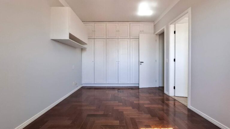 Apartamento à venda no Jardim Irajá: