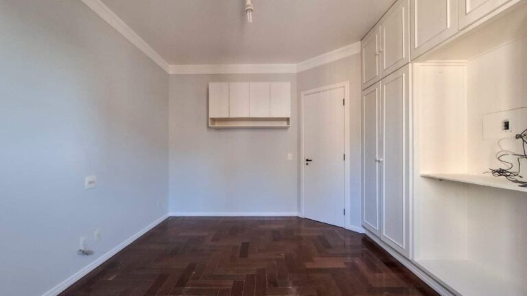 Apartamento à venda no Jardim Irajá:
