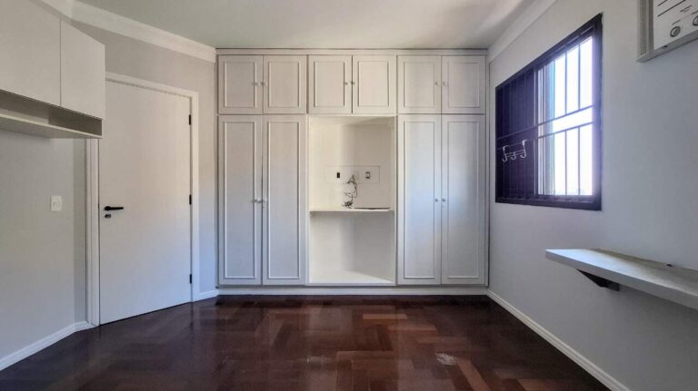 Apartamento à venda no Jardim Irajá: