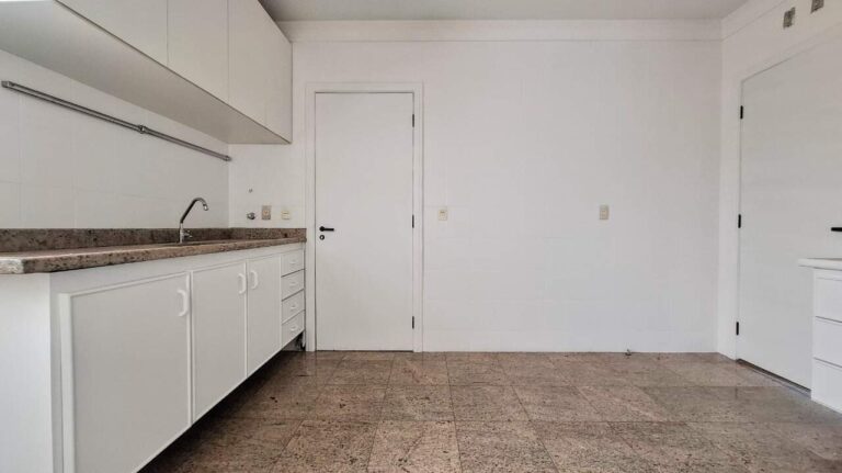 Apartamento à venda no Jardim Irajá: