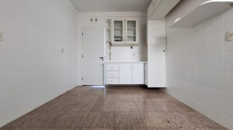 Apartamento à venda no Jardim Irajá:
