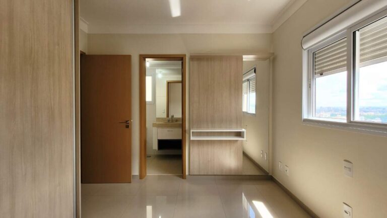 Apartamento à venda no Condomínio Itamaraty: Su te 2