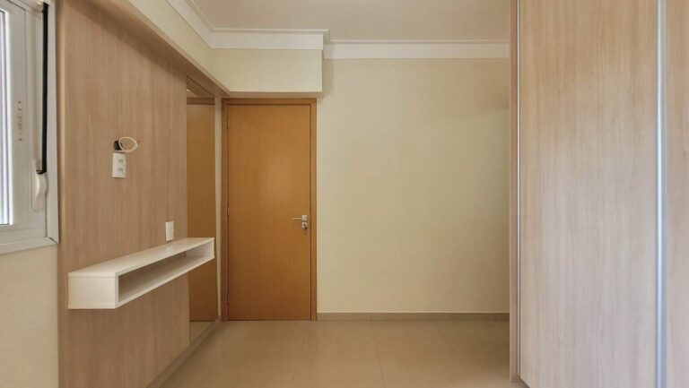Apartamento à venda no Condomínio Itamaraty: Su te 3