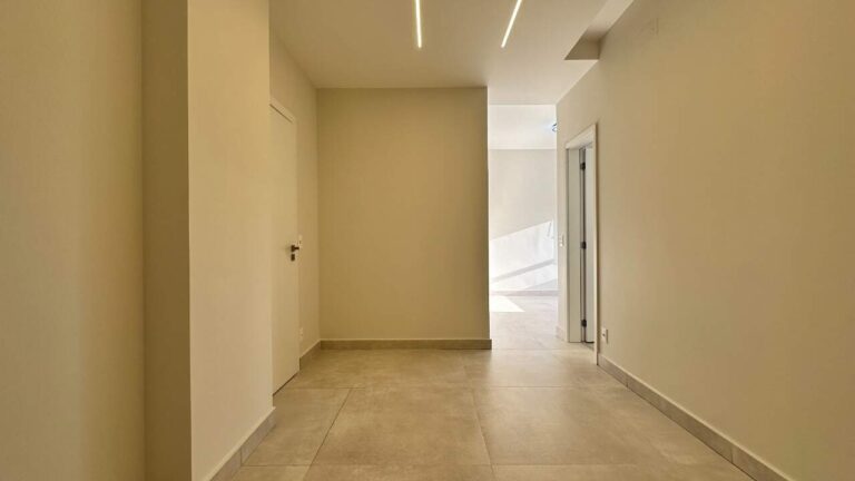 Apartamento à venda no Vila do Golfe: Closet su te master
