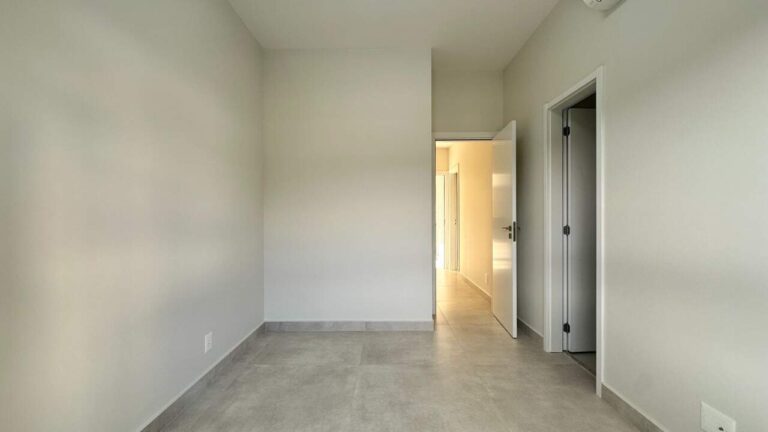 Apartamento à venda no Vila do Golfe: Su te 2