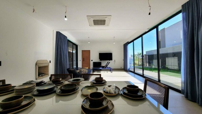 Casa em Condomínio para aluguel no Jardim San Marco: