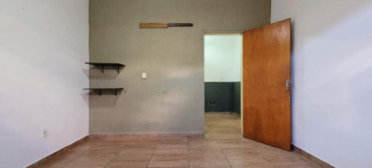 Casa à venda no Jardim José Sampaio Júnior: dormit rio 4