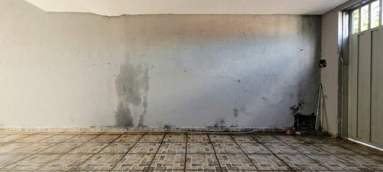 Casa à venda no Jardim José Sampaio Júnior: garagem
