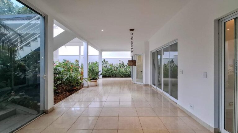 Casa em Condomínio para aluguel no Jardim Botânico: