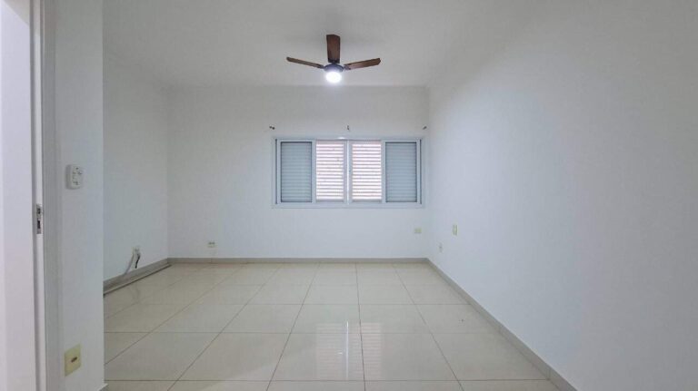 Casa em Condomínio para aluguel no Jardim Botânico: