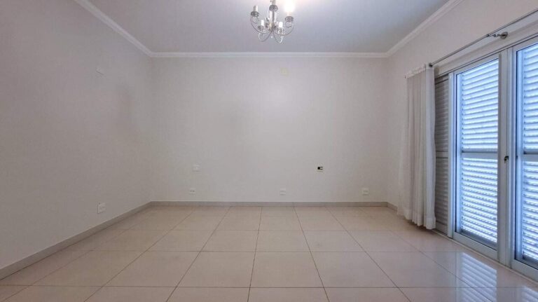 Casa em Condomínio para aluguel no Jardim Botânico: