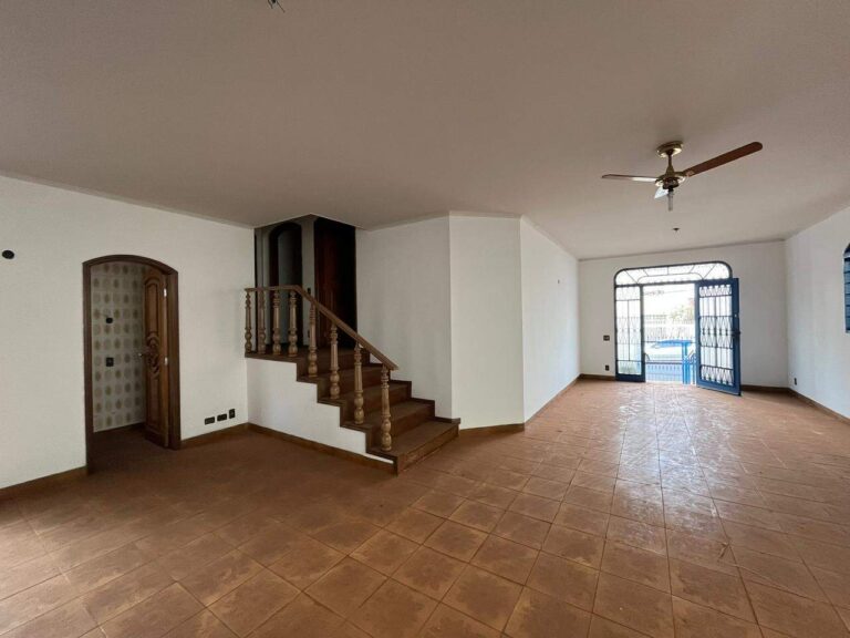 Casa Comercial para aluguel no Jardim Sumaré: