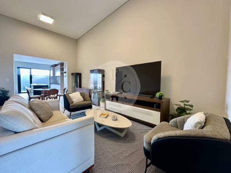 Casa em Condomínio à venda no Quinta da Mata: