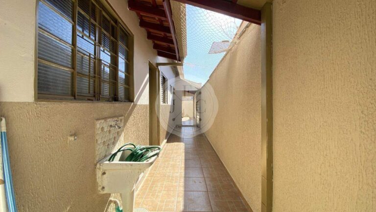 Casa para aluguel no Vila Seixas: