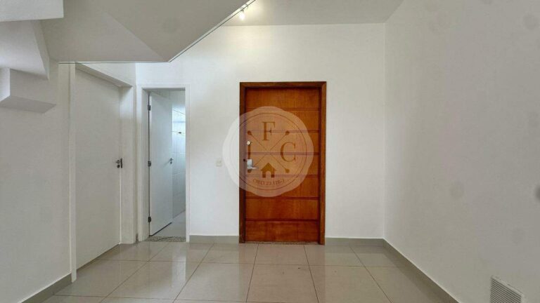 Casa em Condomínio à venda no Vila do Golfe: