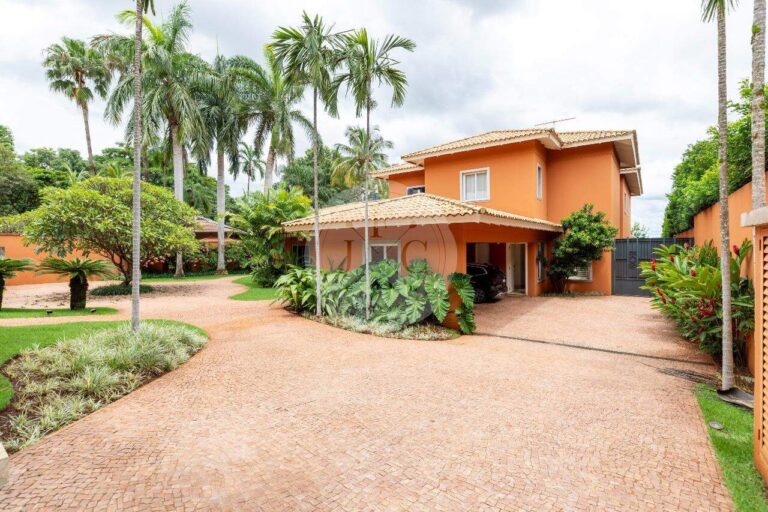 Casa em Condomínio à venda no Colina Verde: