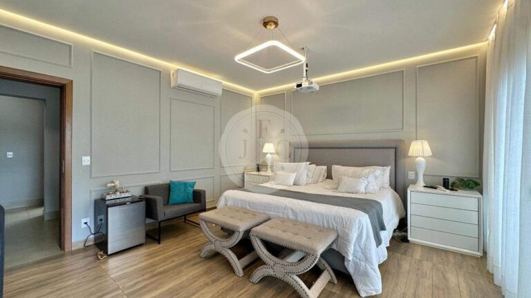 Casa em Condomínio para aluguel no Residencial e Empresarial Alphaville: