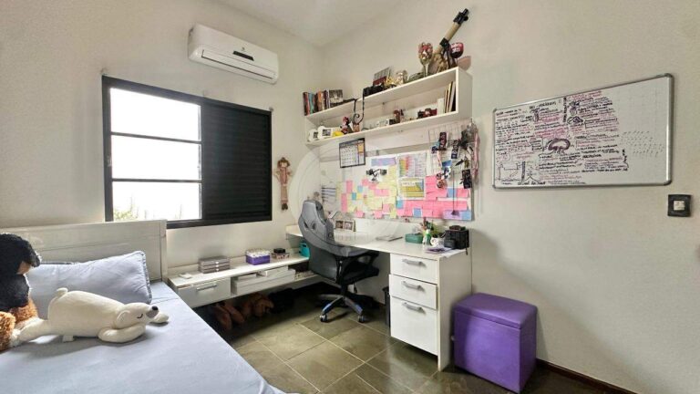 Casa em Condomínio à venda no City Ribeirão: