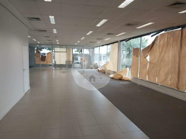 Prédio Comercial para aluguel no Parque Industrial Lagoinha: