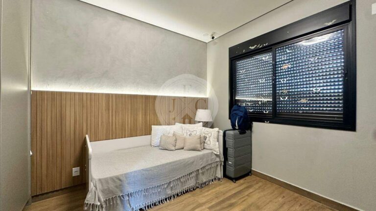 Casa em Condomínio para aluguel no Residencial e Empresarial Alphaville: