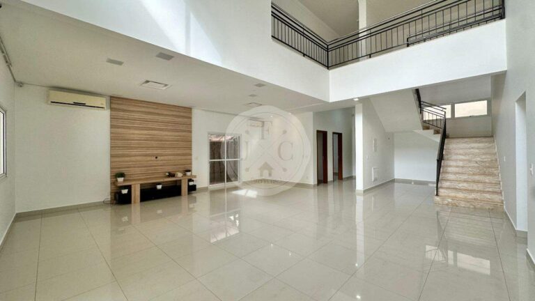 Casa em Condomínio à venda no Jardim Botânico:
