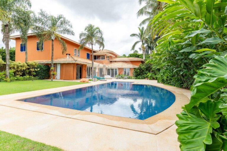 Casa em Condomínio à venda no Colina Verde: