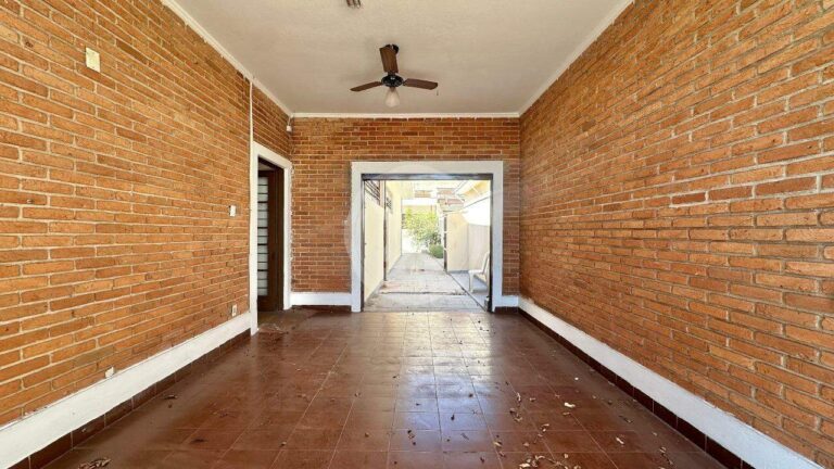 Casa Comercial para aluguel no Centro: