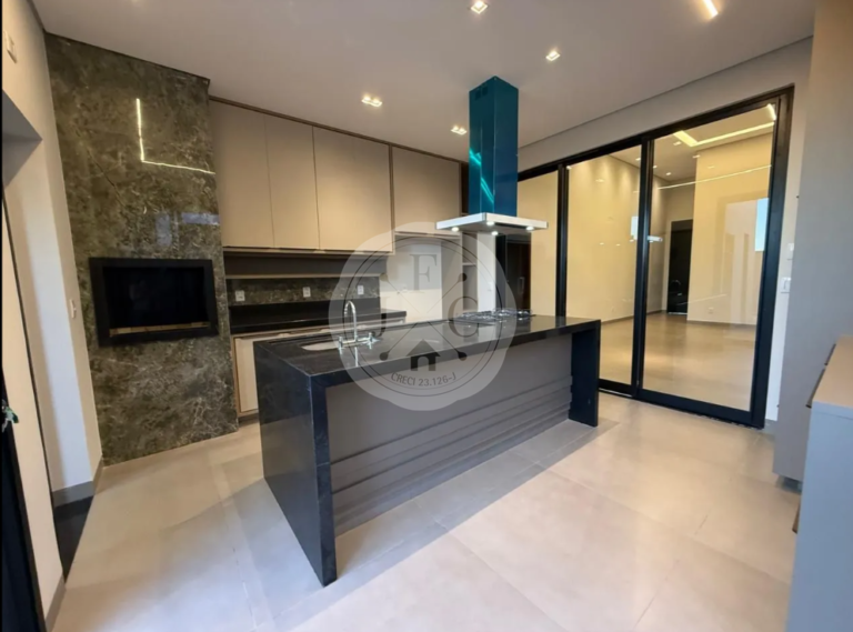 Casa em Condomínio à venda no Vila do Golfe: