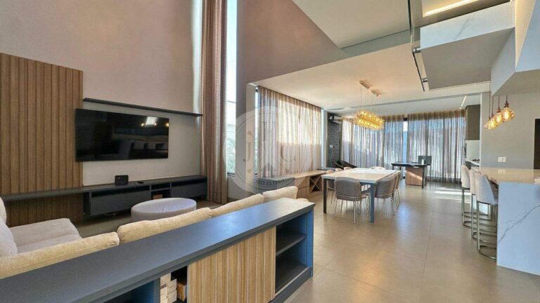 Casa em Condomínio à venda no Vila do Golfe: