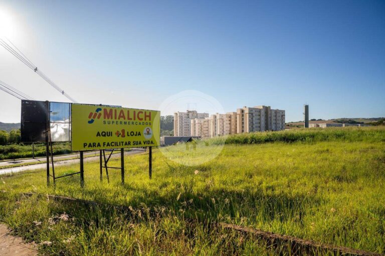 Apartamento à venda no Recreio das Acácias: Terreno para o novo Supermercado Mialich