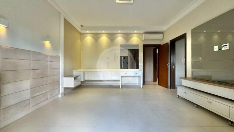 Casa em Condomínio à venda no Jardim Botânico: