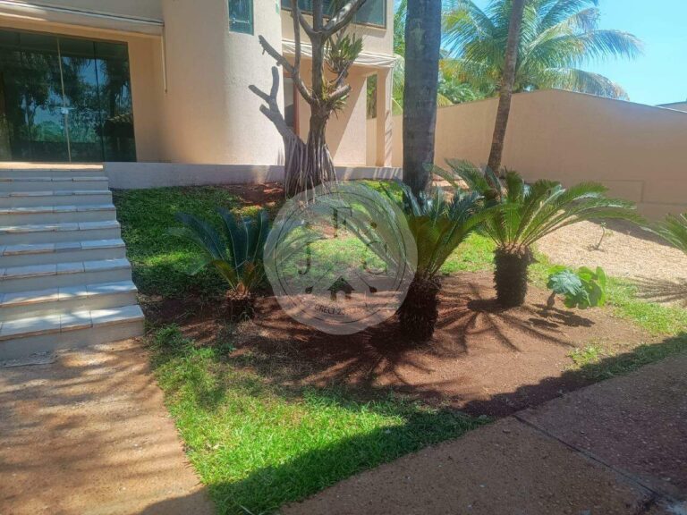 Casa em Condomínio para aluguel no Condomínio Royal Park: