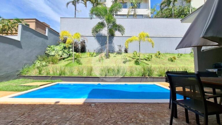 Casa em Condomínio para aluguel no Residencial e Empresarial Alphaville: