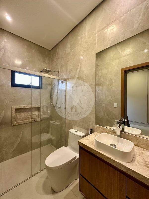 Casa em Condomínio à venda no Quinta da Mata: