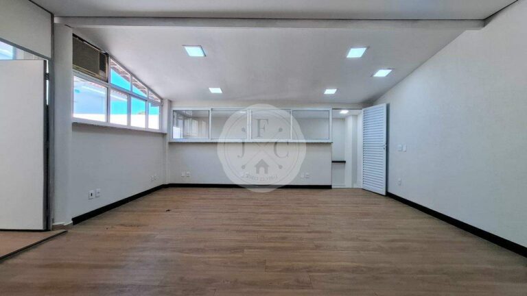 Casa Comercial para aluguel no Jardim São Luiz: