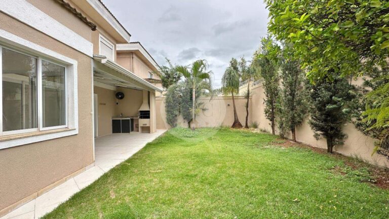 Casa em Condomínio à venda no Vila do Golfe: