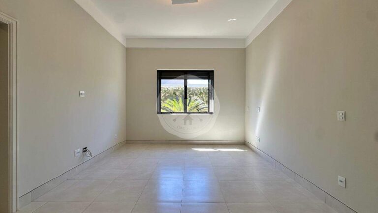 Casa em Condomínio à venda no Condomínio Guaporé: