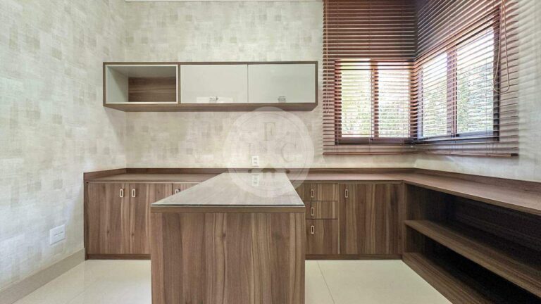 Casa em Condomínio à venda no Jardim Botânico: