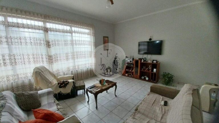 Casa à venda no Jardim Macedo: