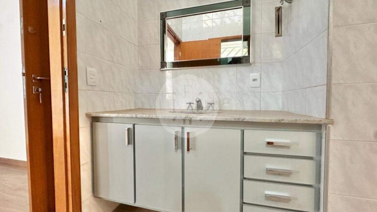 Casa para aluguel no Alto da Boa Vista: