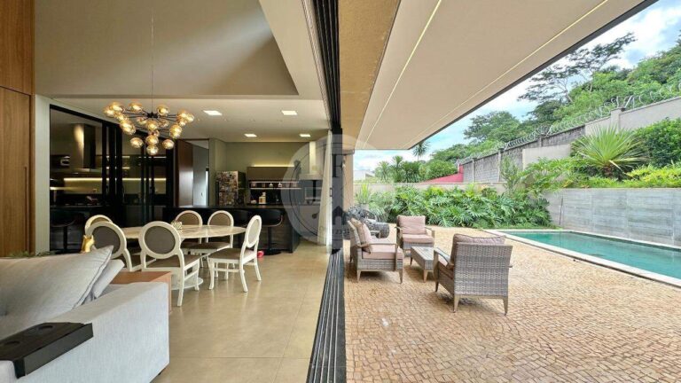 Casa em Condomínio para aluguel no Residencial e Empresarial Alphaville: