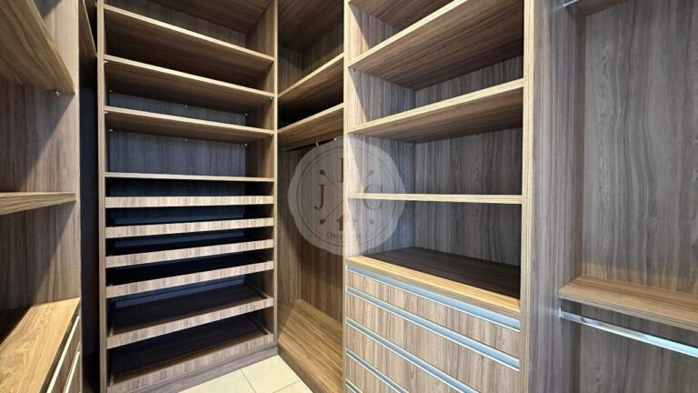Casa em Condomínio à venda no Condomínio Guaporé: