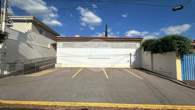 Casa Comercial para aluguel no Alto da Boa Vista: